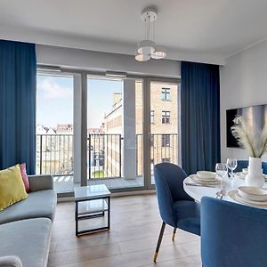 Suite met een Slaapkamer en een King Size Bed